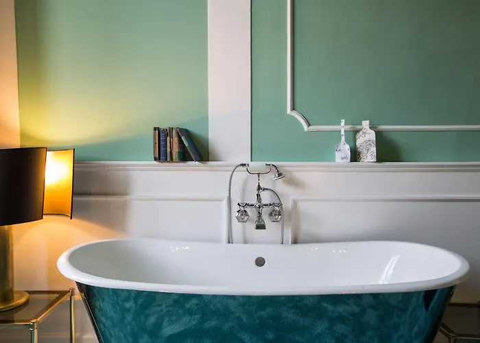 Adastra 4* Florence