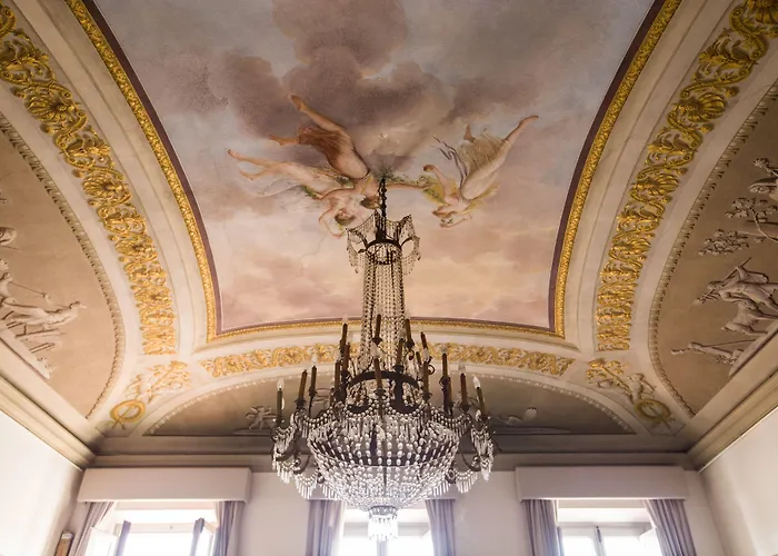 Bed & Breakfast Adastra 4*