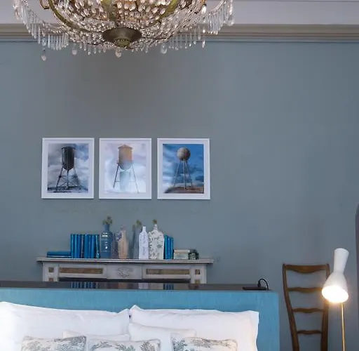 Bed & Breakfast Adastra 4*