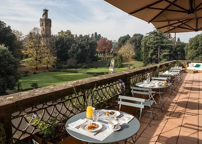 Adastra Bed & Breakfast 4*