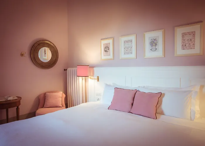 Adastra Bed & Breakfast 4*