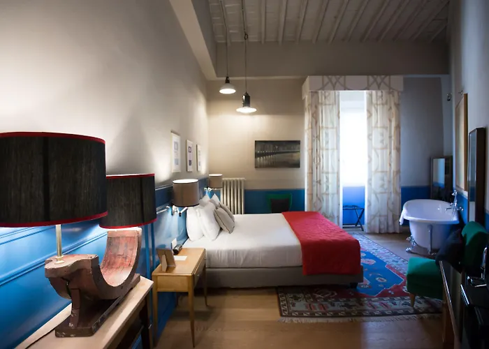 Adastra Bed & Breakfast 4*