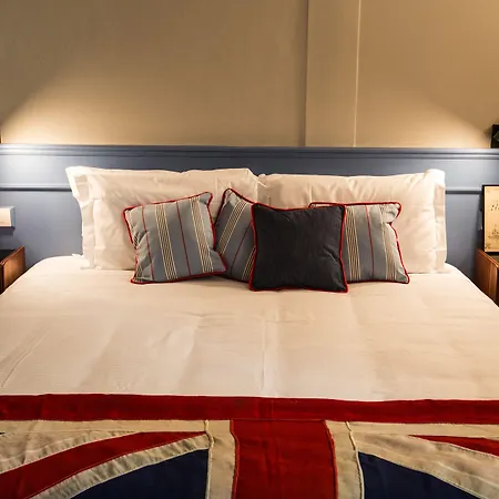 Adastra לינה וארוחת בוקר פירנצה