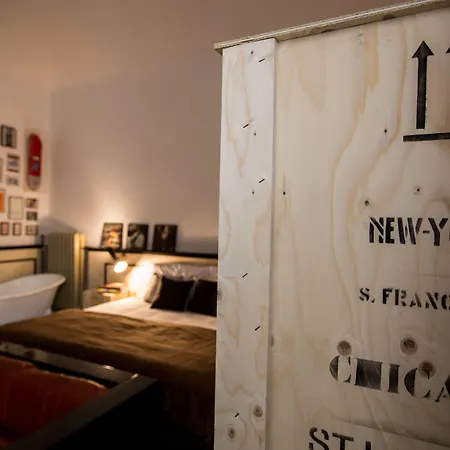 Adastra פירנצה