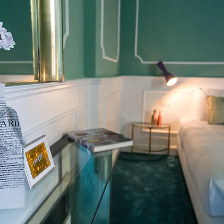 Adastra לינה וארוחת בוקר פירנצה