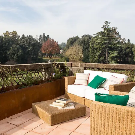 Adastra פירנצה